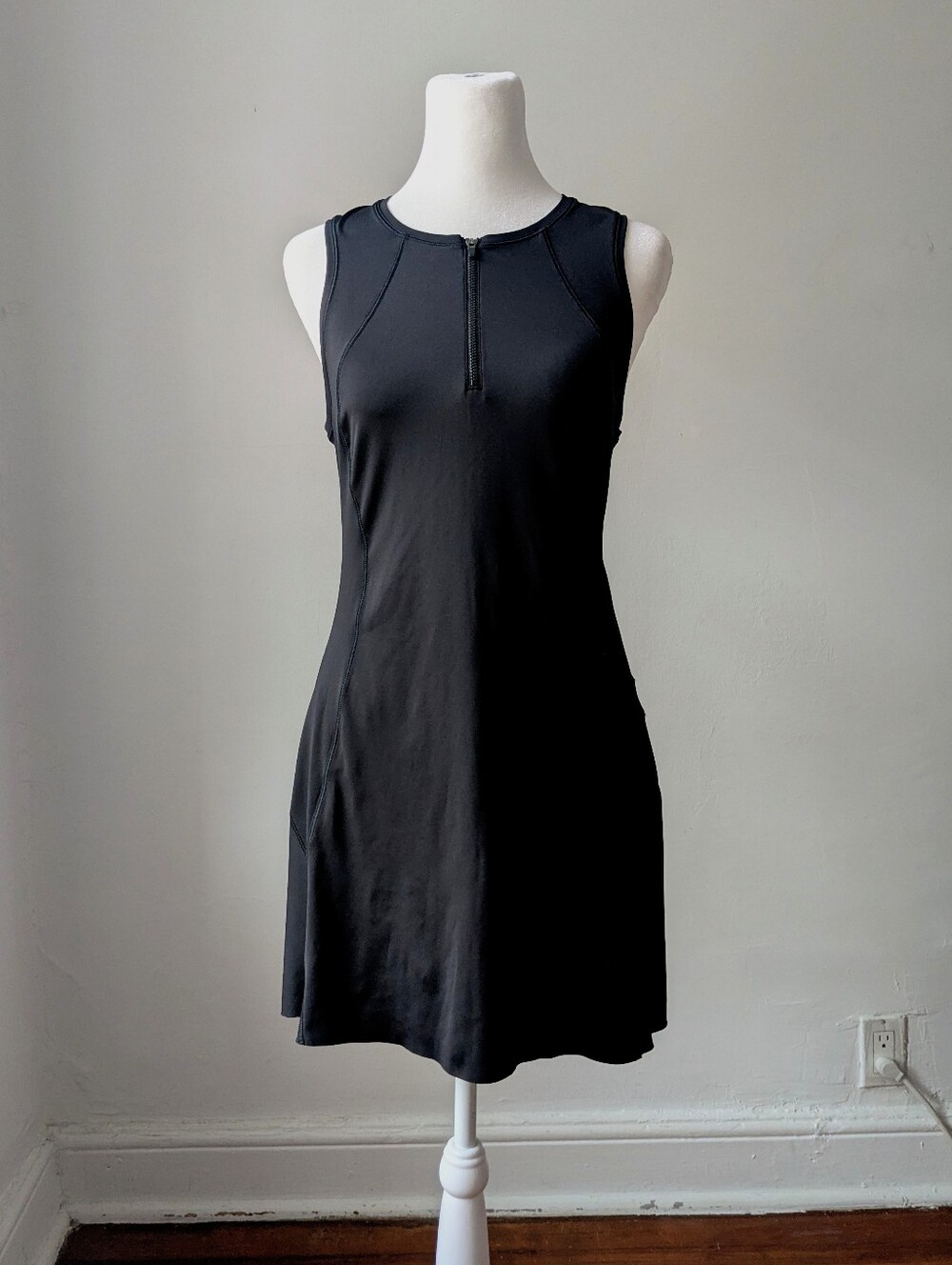 Athleta Black Sleeveless Zip Front Tennis Sporty Dress SP